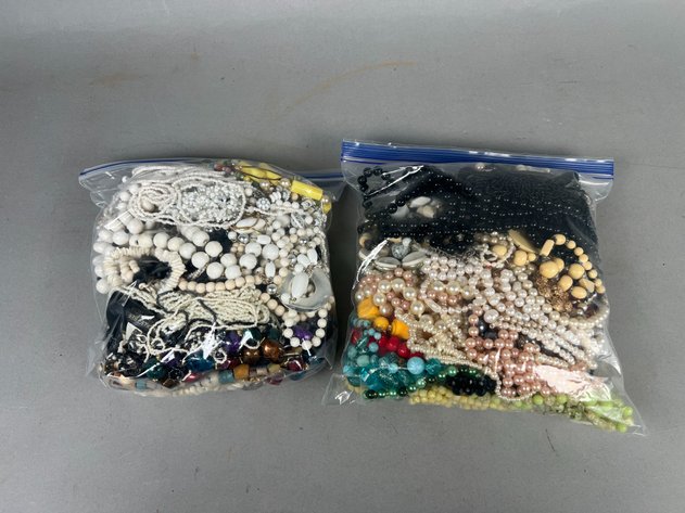Image for Collection of Vintage & Costume Beaded Necklaces Including Faux Pearls, Glass Beads & Multicolor Styles