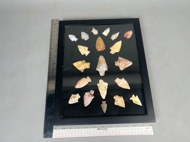 Image for (20) Quality Frame of Native American Projectile Points from the Deep South Including Kirk, Greenbrier & Other Quality Stemmed Points in Coastal Plains Chert & Milky Quartz