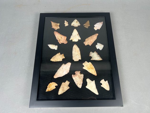 Image for (20) Quality Frame of Native American Projectile Points from the Deep South Including Bolen Bevel, Kirk, Kirk Corner Notch & Other Quality Stemmed Points in Coastal Plains Chert & Milky Quartz