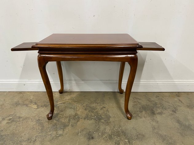 Image for Vintage Queen Anne Style Cherry Tea Table with Pull-Out Trays