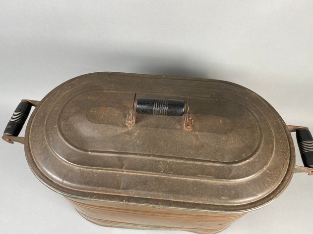 Image for Antique De Luxe Copper Boiler Wash Tub with Lid