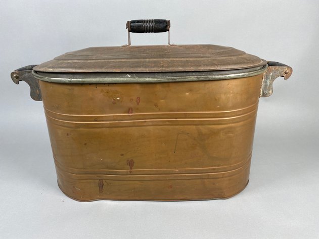 Image for Antique De Luxe Copper Boiler Wash Tub with Lid