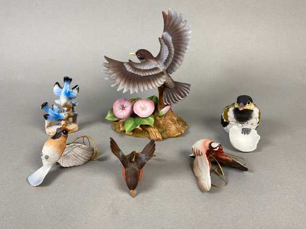 Image for Collection of Andrea by Sadek Bird Figurines & Ornaments Including Robin Sculpture, Bluebird Pair & Chick