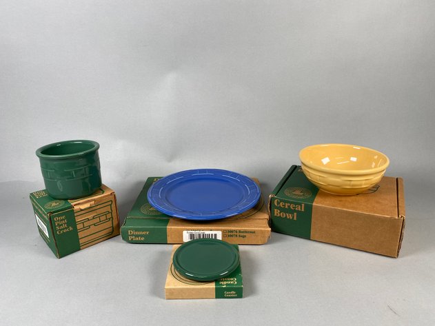 Image for Longaberger Woven Traditions Pottery Including Dinner Plate, Cereal Bowl, Salt Crock & Candle Coaster/Crock Lid