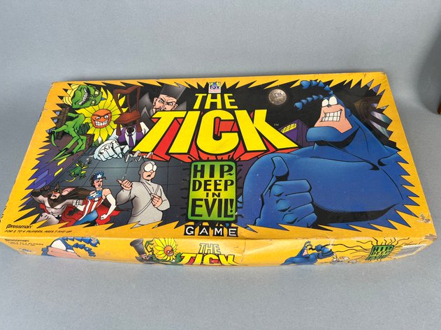 Image for Collection of Vintage & Antique Games Including Checkers Board, Dominoes, The Tick Hip Deep in Evil Board Game & More