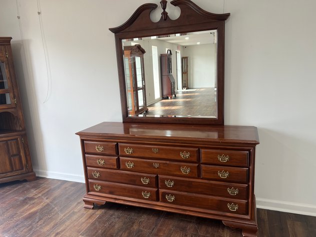 Image for Vintage Traditional Cherry Finish Dresser with Mirror