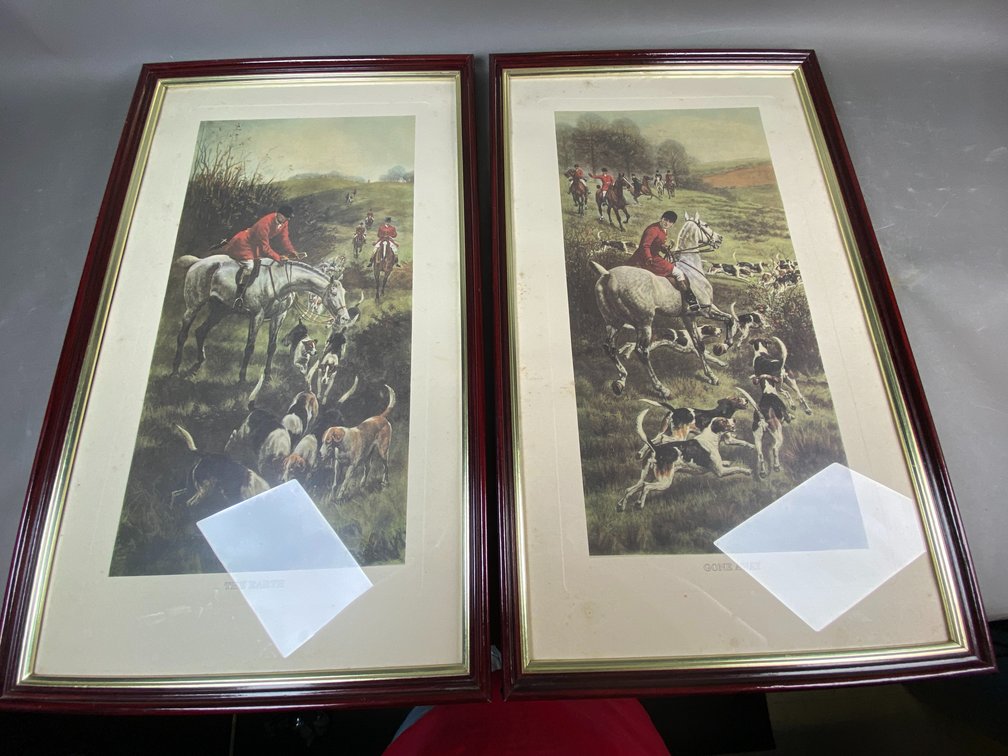 Pair of Vintage George wright Fox Hunting Prints - "Gone Away" & "Full Cry"