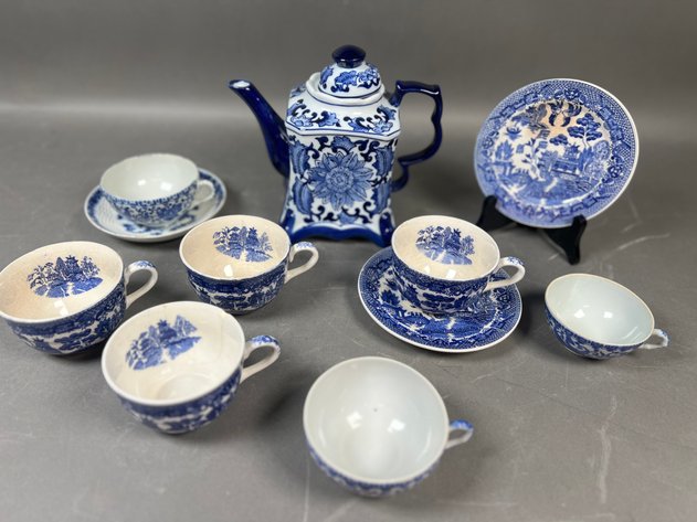 Image for Collection of Vintage Blue & White China Including Blue Willow Teacups & Saucers