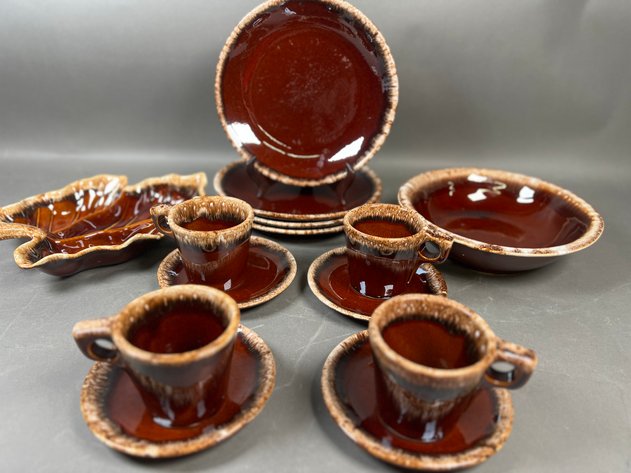 Image for Collection of Vintage Hull Brown Drip Pottery Dinnerware Including Cups & Saucers, Plates, Serving Bowl & Leaf Dish