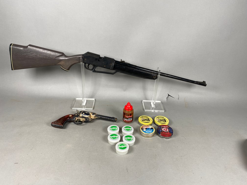 (1) Daisy Powerline 880 35th Aniversery Edition Air Rifle, (1) Vintage Daisy Die-cast metal toy cap gun, & 2000 +/- Lead & Copper Air Rifle Pellets