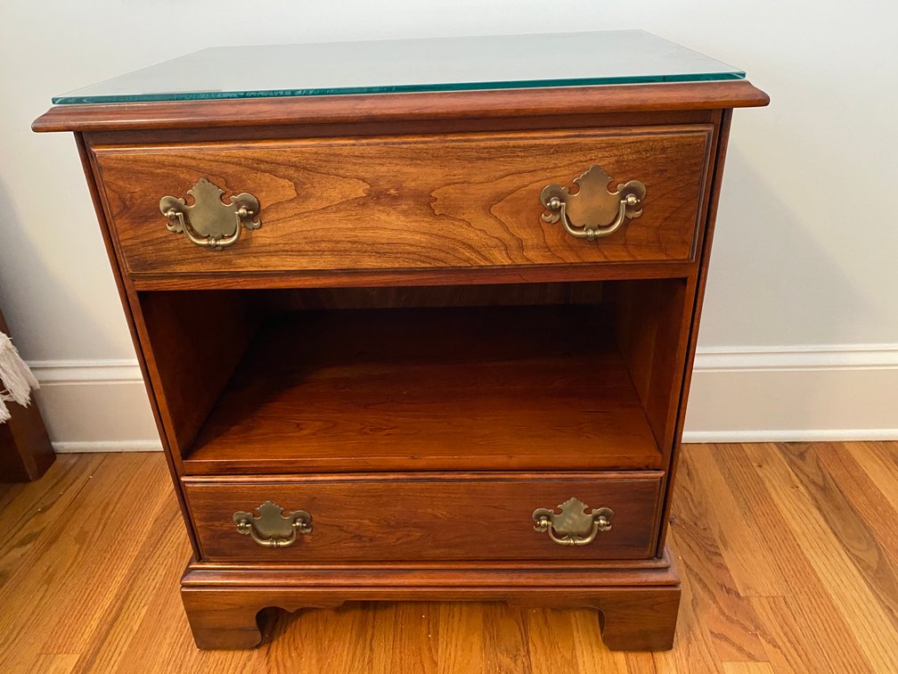 Vintage Statton Furniture (2) Drawer Nightstand With Glass Topper