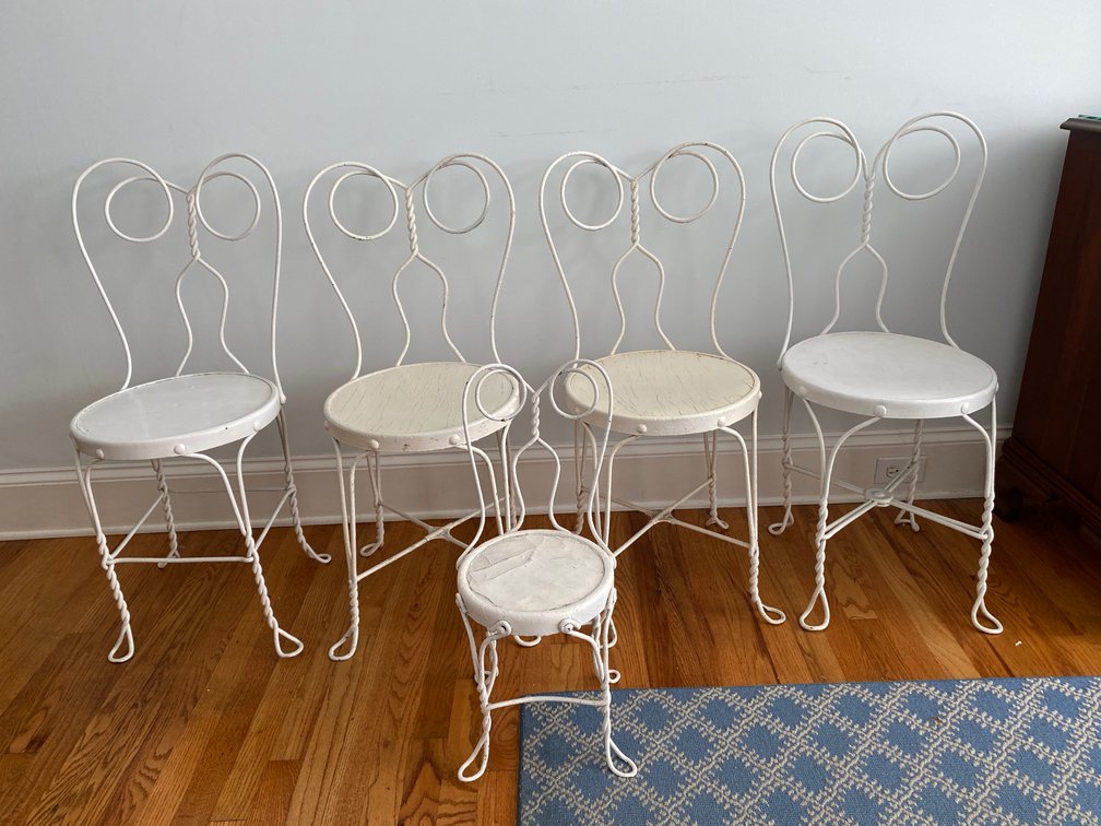 (5) Antique Ice Cream Parlor Chairs Wrought Iron With Wooden Seat (4 Adult And 1 Child)