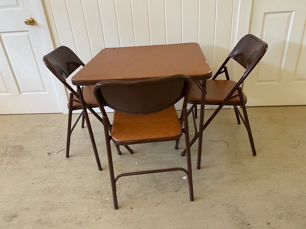 Vintage Samsonite Card Table With (3) Metal Folding Chairs