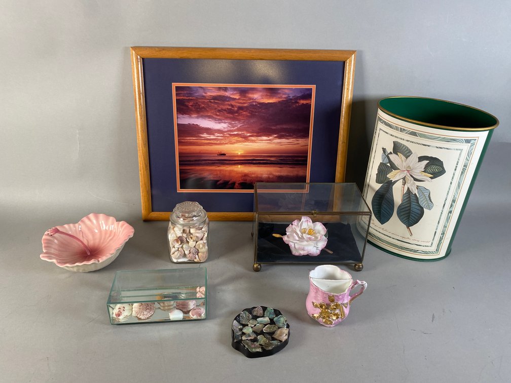 (8) Pc Collection Of Beach And Waterfront Decor