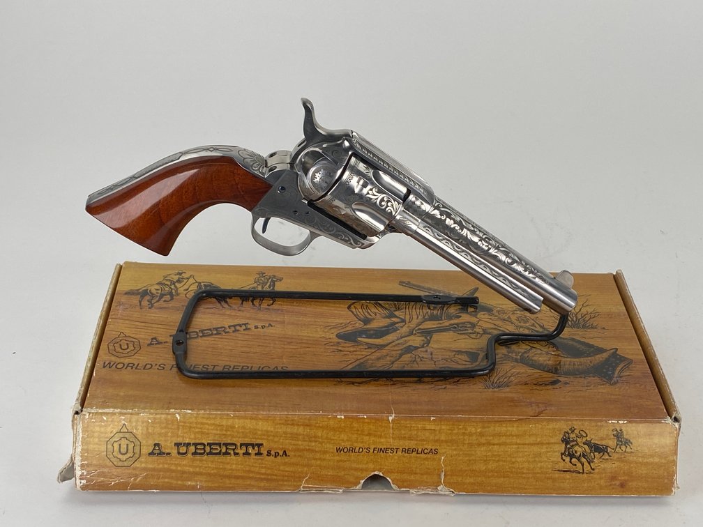 Taylor and Co. / Uberti Engraved 1873 Single Action Catleman Revolver 45 Colt