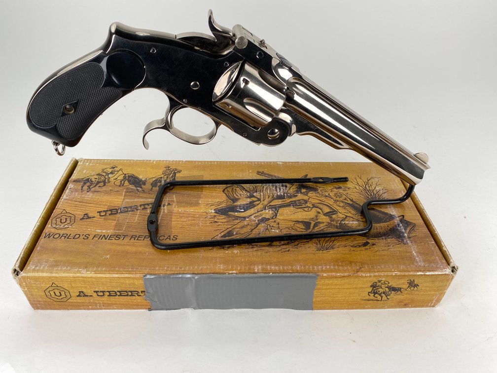 A. Uberti No 3 New Model Top Break Revolver 44 S&W Russian,