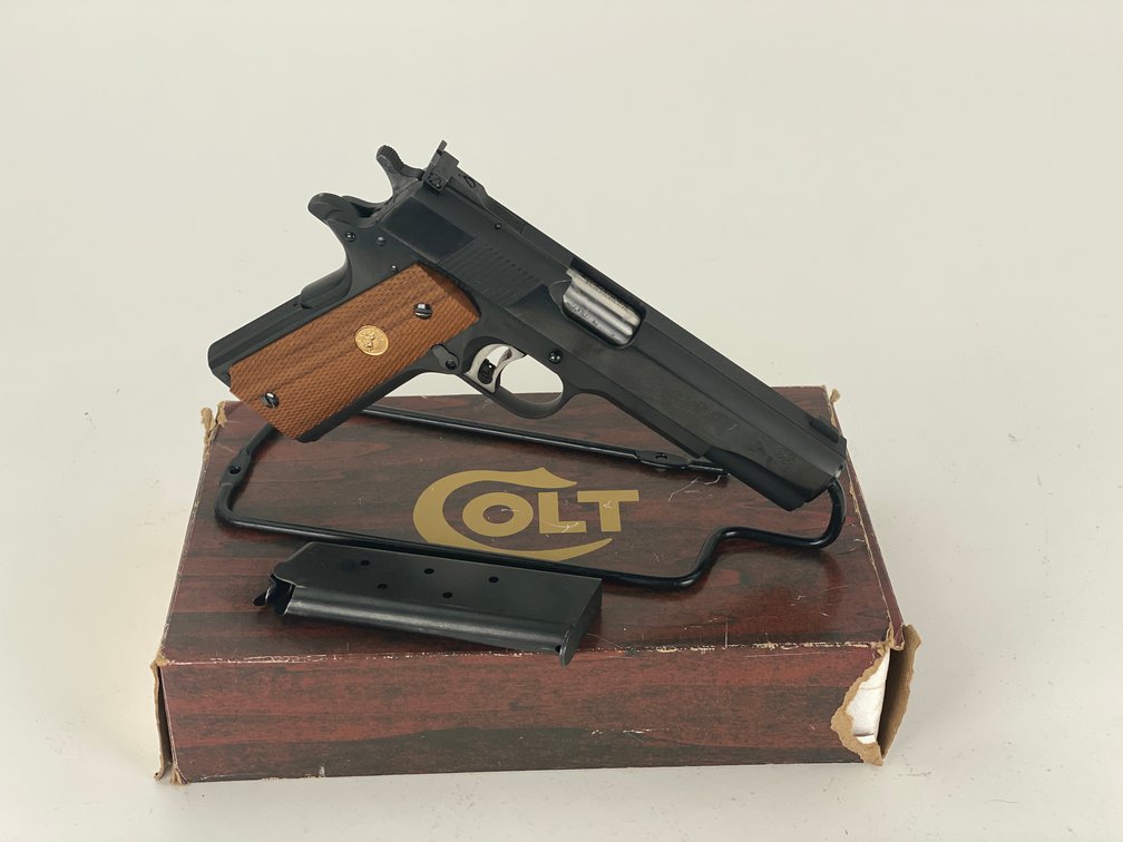 Colt Gold Cup Nation Match MK IV/Series '70 Semi-Automatic Target Pistol .45 ACP