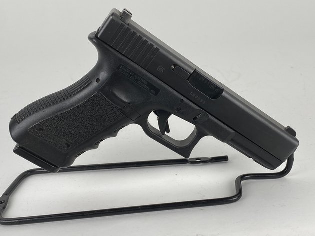 Image for Glock Model 22 Semi-Automatic Pistol 40 S&W