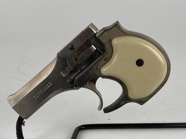 Image for High Standard Derringer Over/Under Pistol 22 Mag (22WMR)