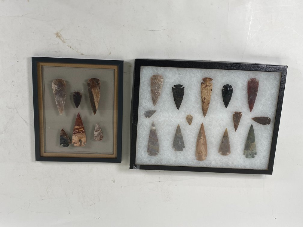 (20) Framed Reproduction Primitive Arrow Heads