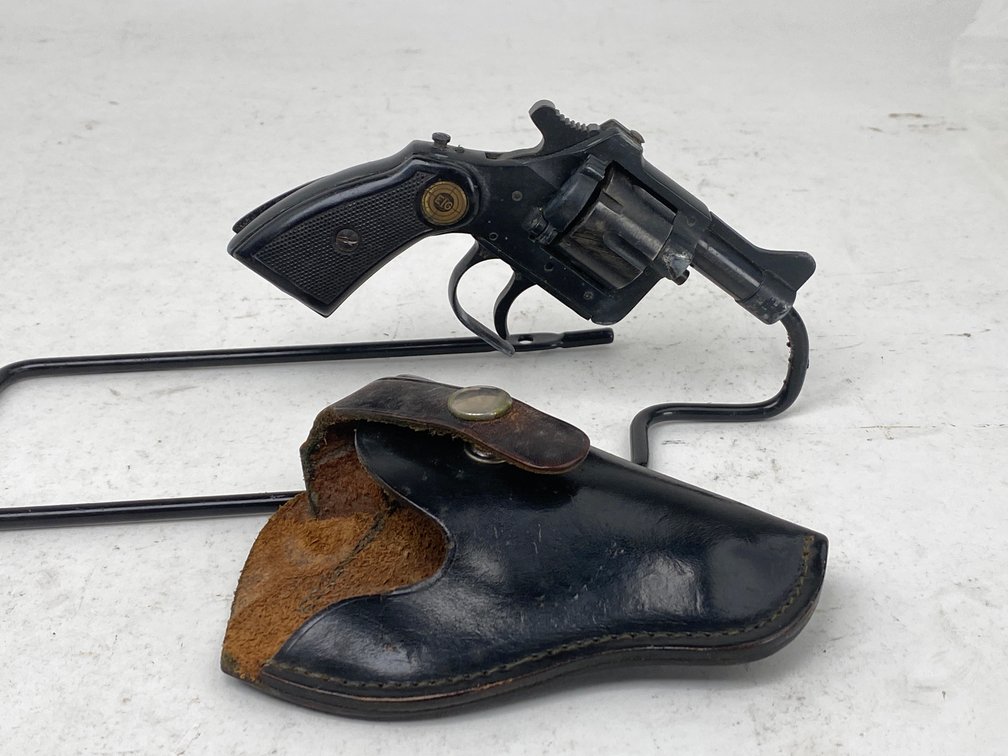 EIG Model 67 Revolver 22 Short,