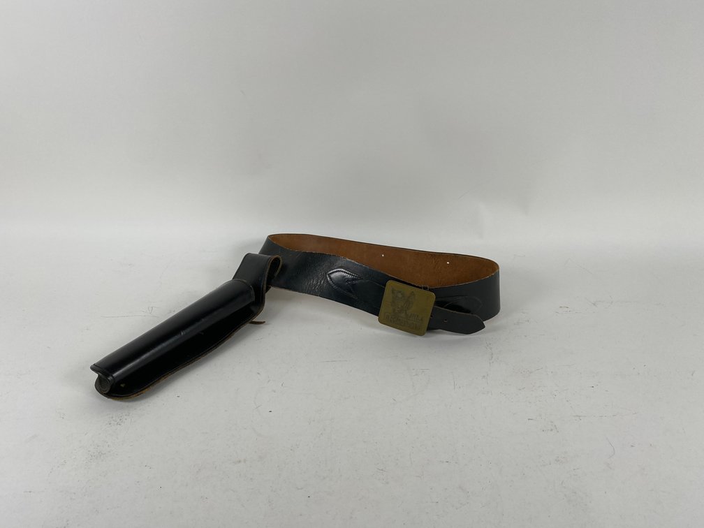 (1) Black Leather Gun Belt With a NRA Freedom Belt Buckle