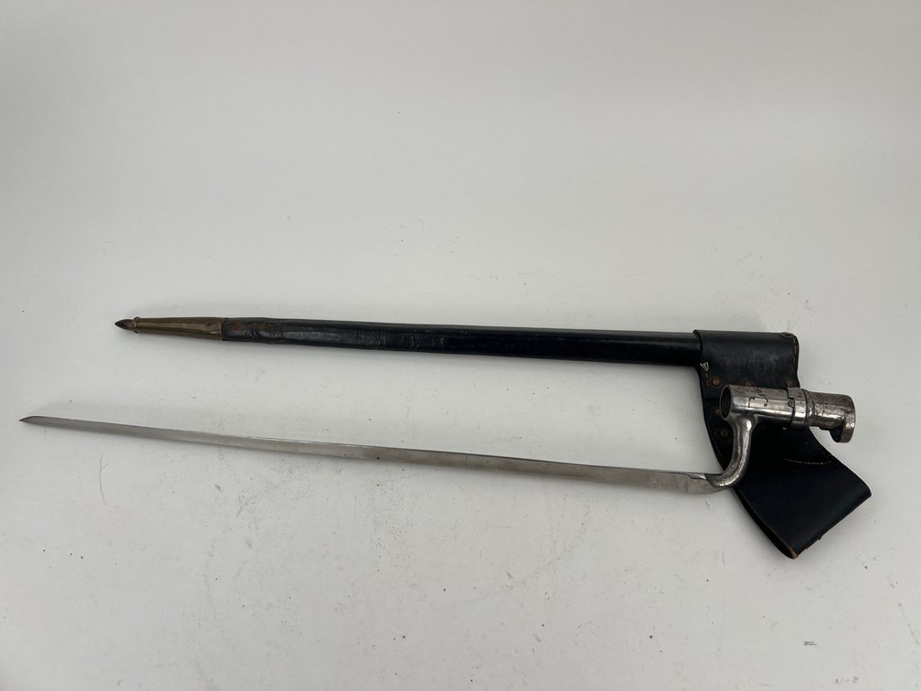 Windlass Reproduction Socket Bayonet with Leather Scabbard