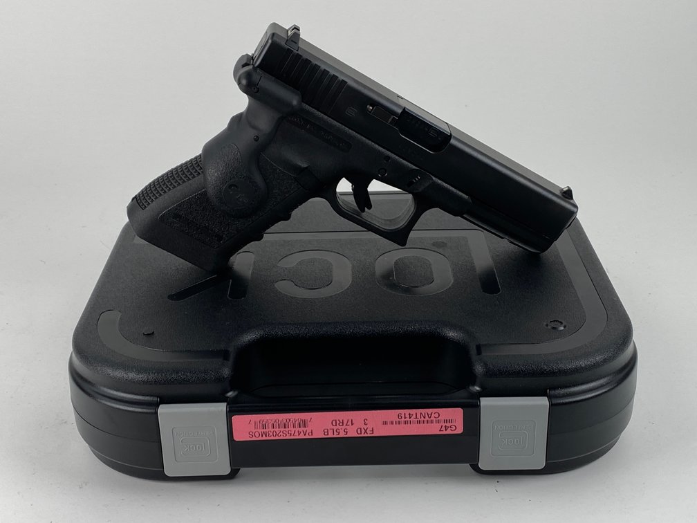 Glock Model 22 Semi-Automatic Pistol.40 S&W