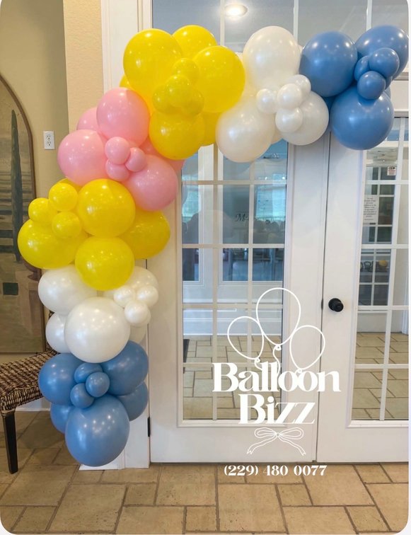 Balloon Biz - Grab and Go Balloon Garland