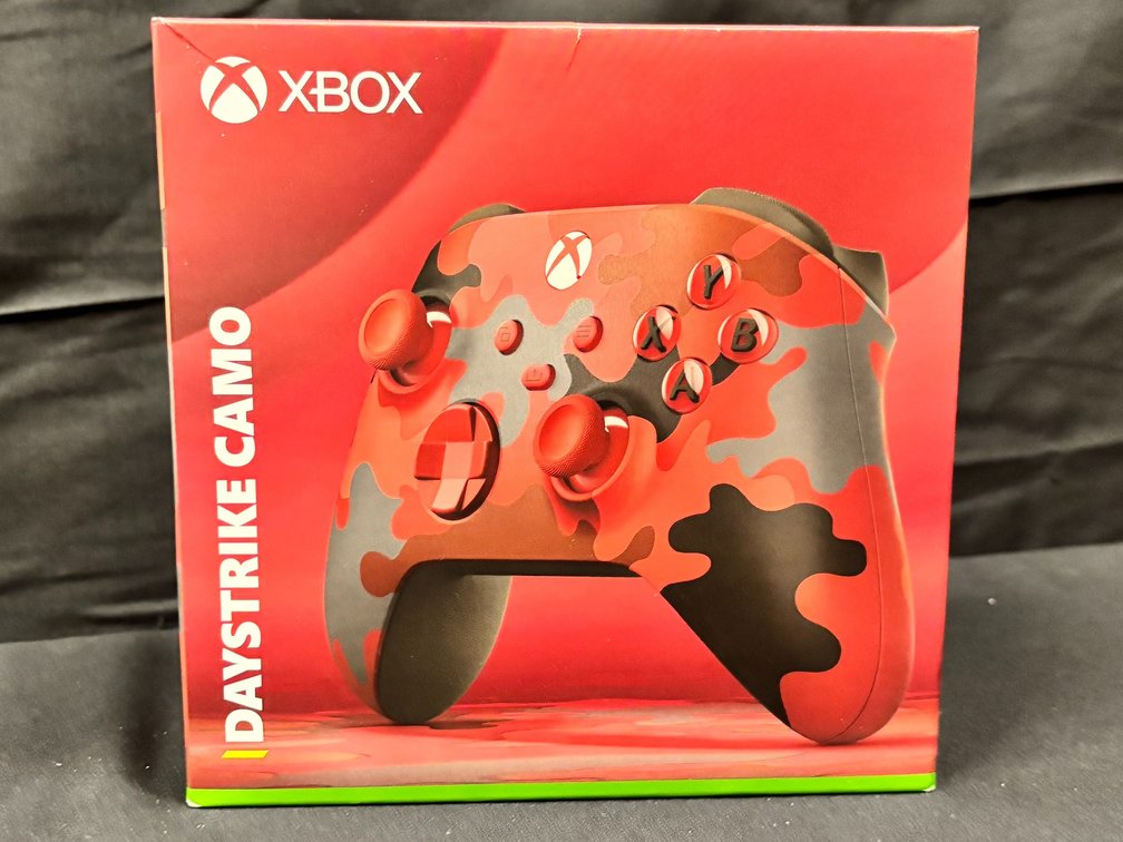 XBOX wireless Controller - Daystrike Camo Special Edition