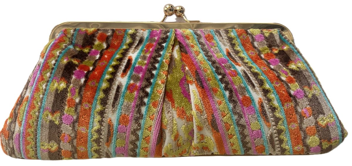 Multicolor Clutch