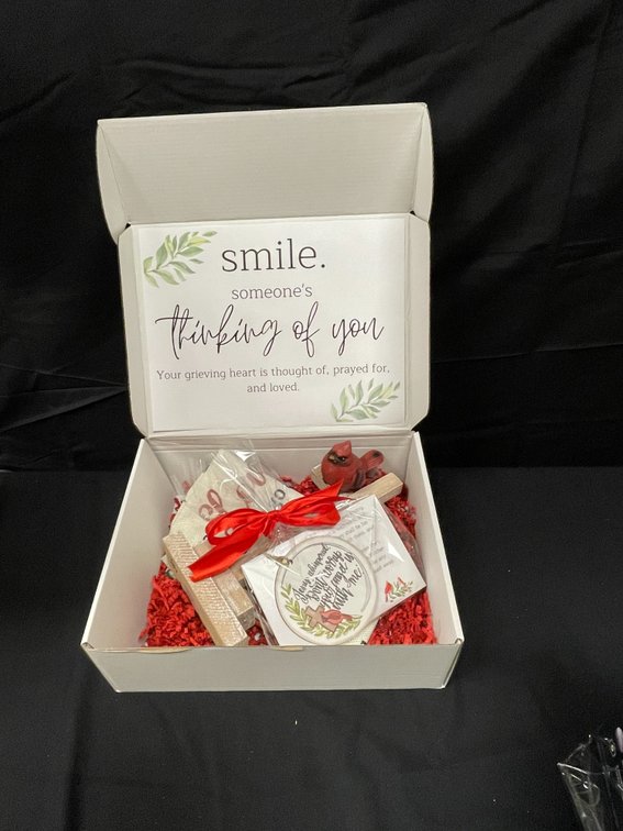 Red Box Mission Gift Box