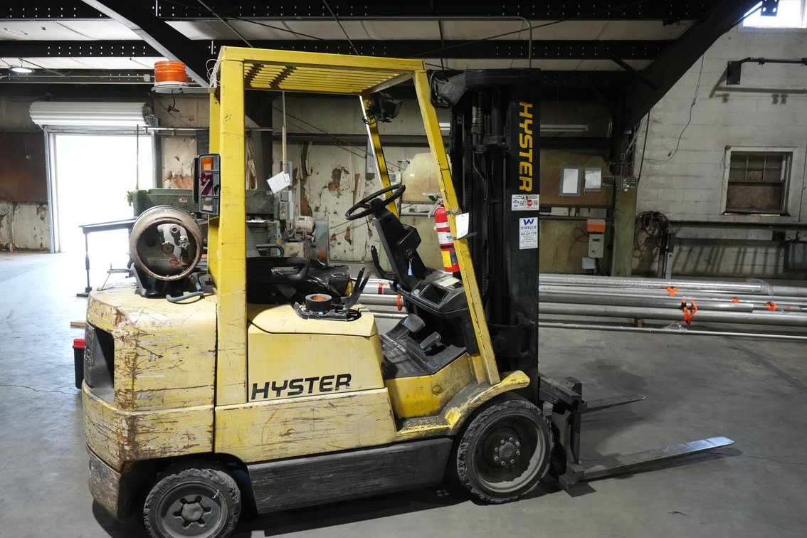 Hyster 5,000 LB Forklift. Model S50XM