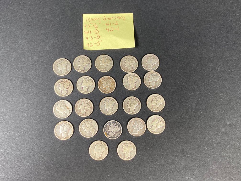 (22) Mercury Dimes from 1940-1945