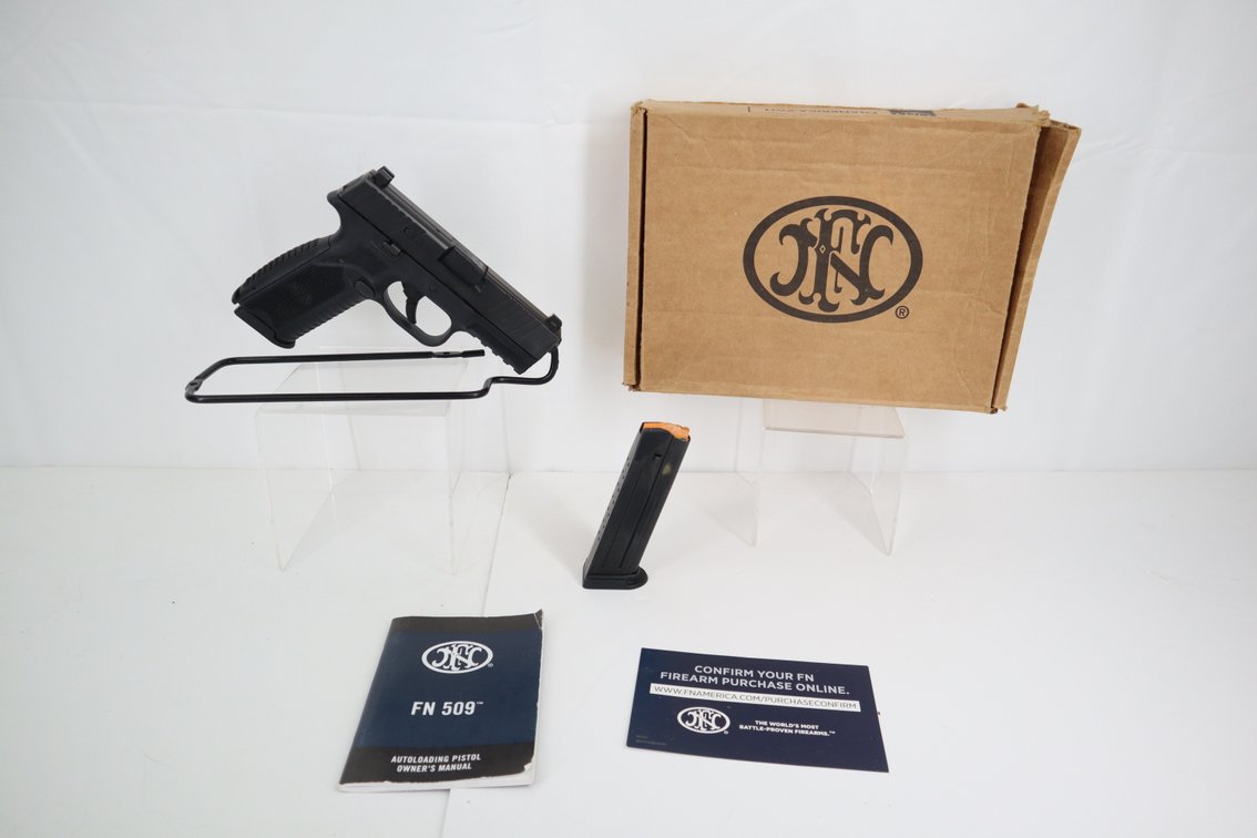 FN America 509 9x19 Pistol with Tritium Ironsights in Box