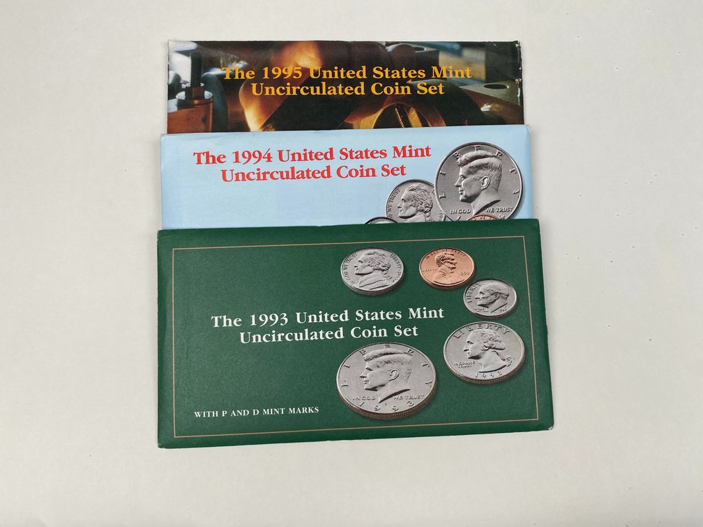 1993-1994 P and D Uncirculated Coin Sets