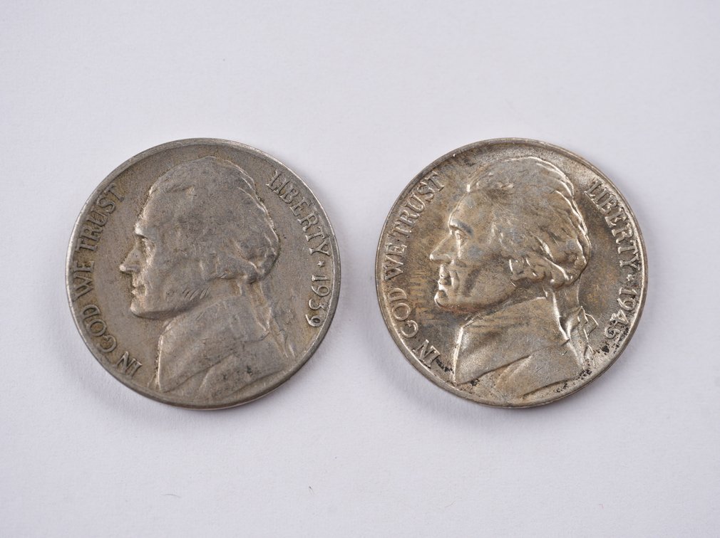 (2) Jefferson Nickels 1939 S, and 1945 P Uncirculated