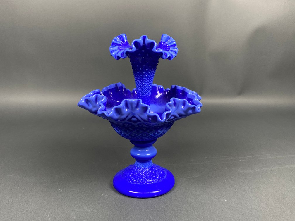 Fenton Periwinkle Blue Diamond Lace Epergne