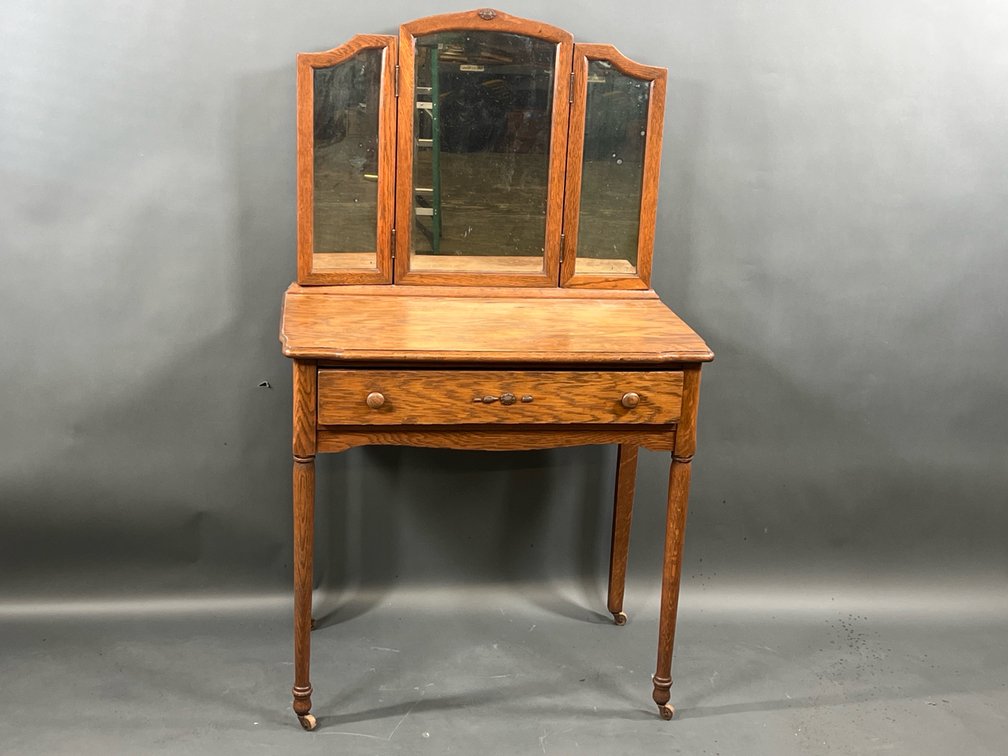 Wood Vanity Table with Triple Panel Mirror, Traditional Style