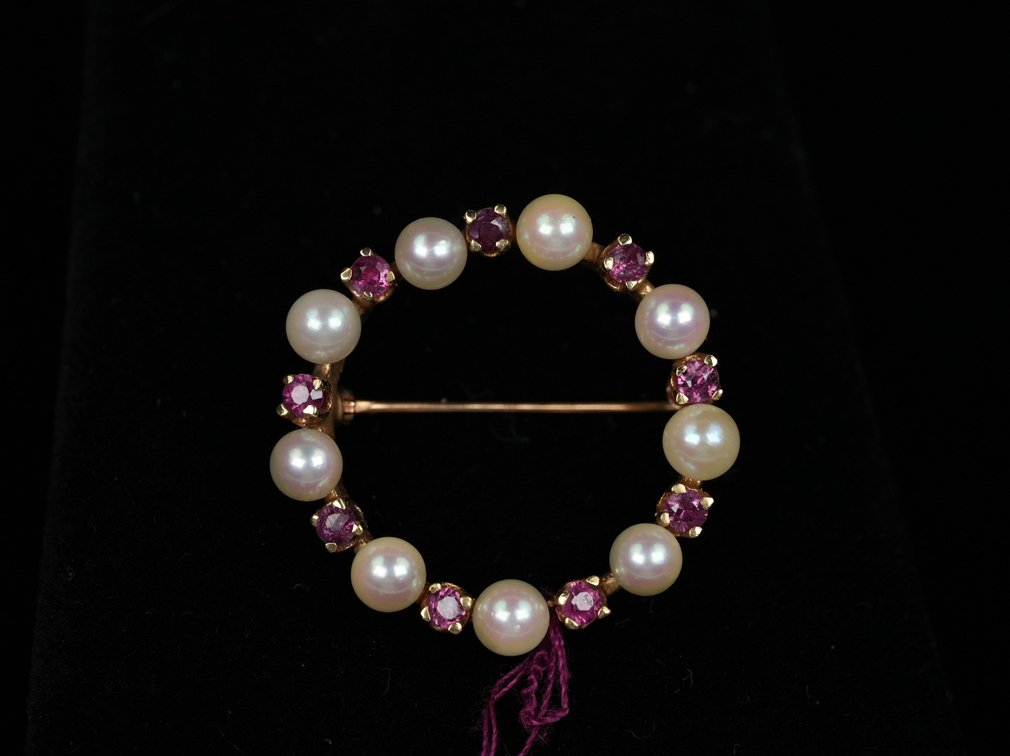 14K Gold Akoya Pearl & Ruby Pin
