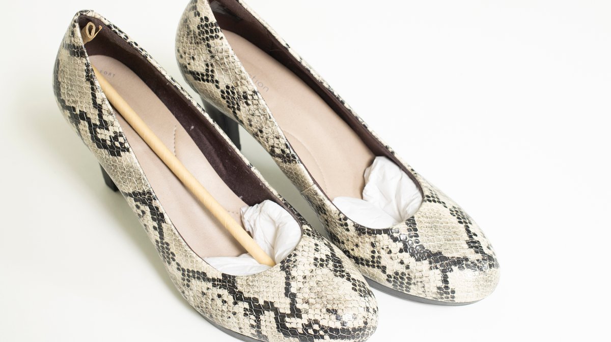 Size 9 Snake Skin Pumps