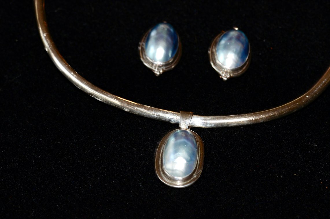 Vintage Gray Mabe Pearl Pendant and Earrings in Sterling Silver 