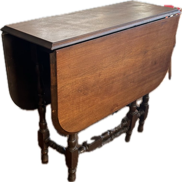 Image for Martha Stiles McGuirk Estate Personal Property Furniture Online Auction