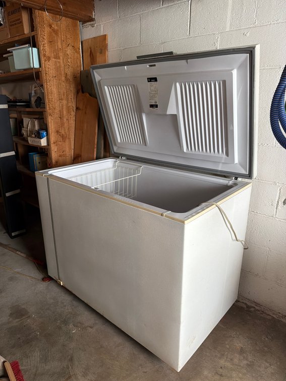 GE manual Defrost Food Freezer