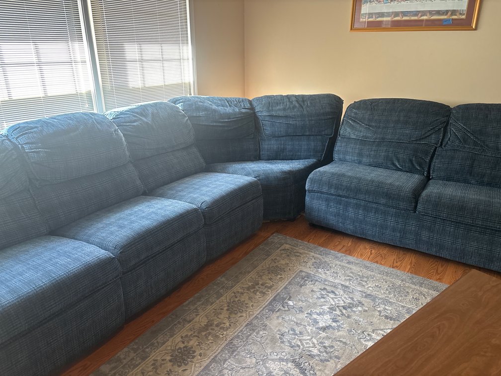 Image for 1331 Fleenor Way Living Estate Personal Property Auction