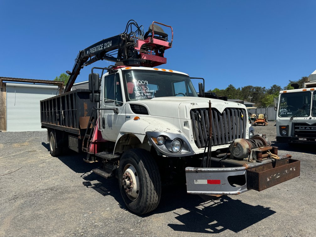 2009 INTERNATIONAL 7400 SBA 4X2 GRAPPLE TRUCK