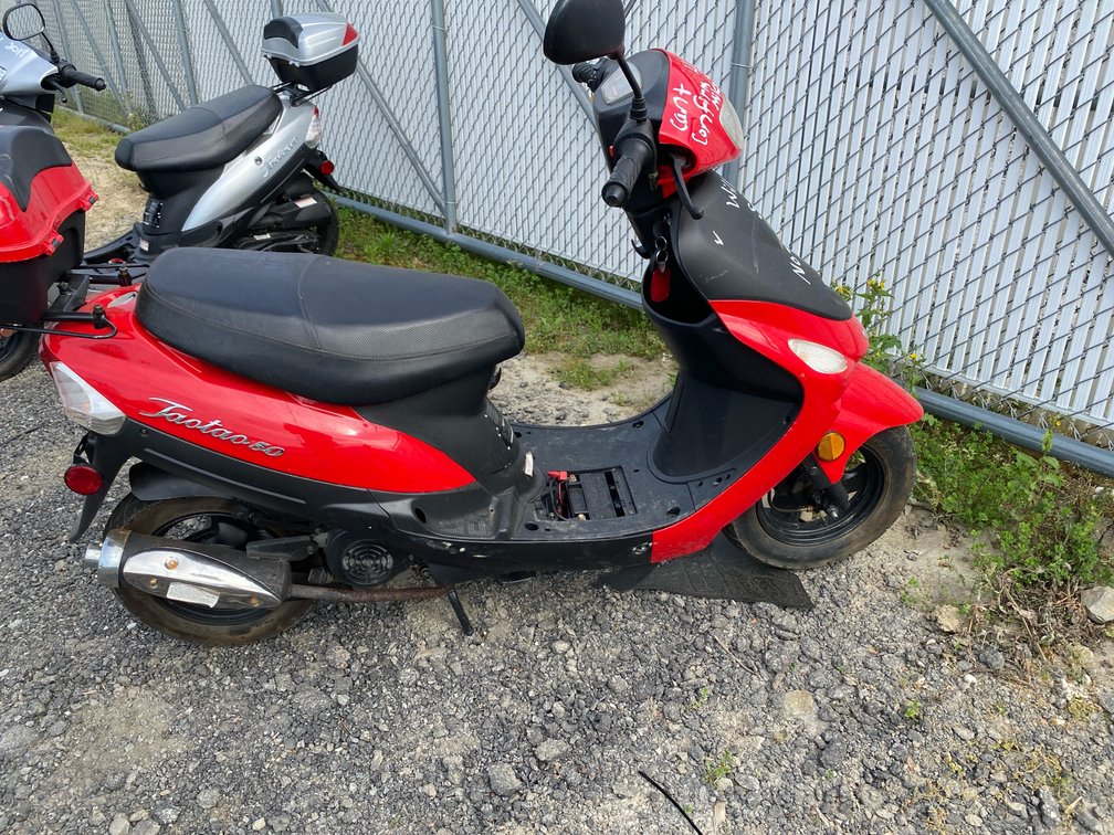 2018 TAOTAO 50CC SCOOTER
