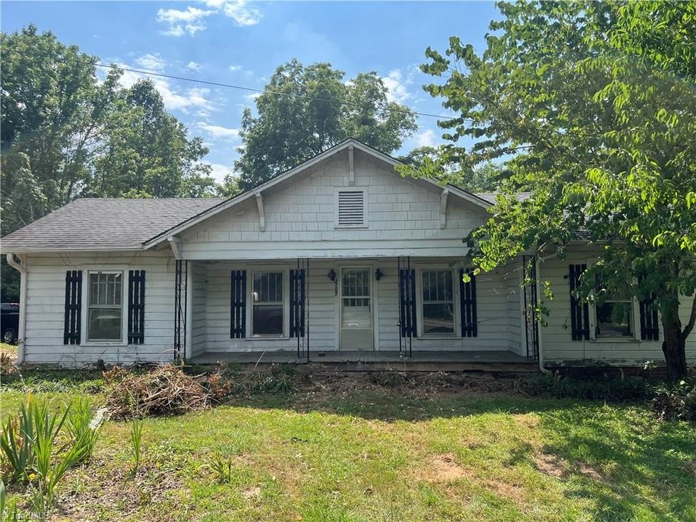 Image for Home For Sale in Mount Airy - 2107 Fancy Gap Road