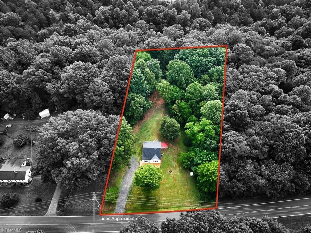 Image for Home For Sale in Siloam - 1791 Quaker Church Road
