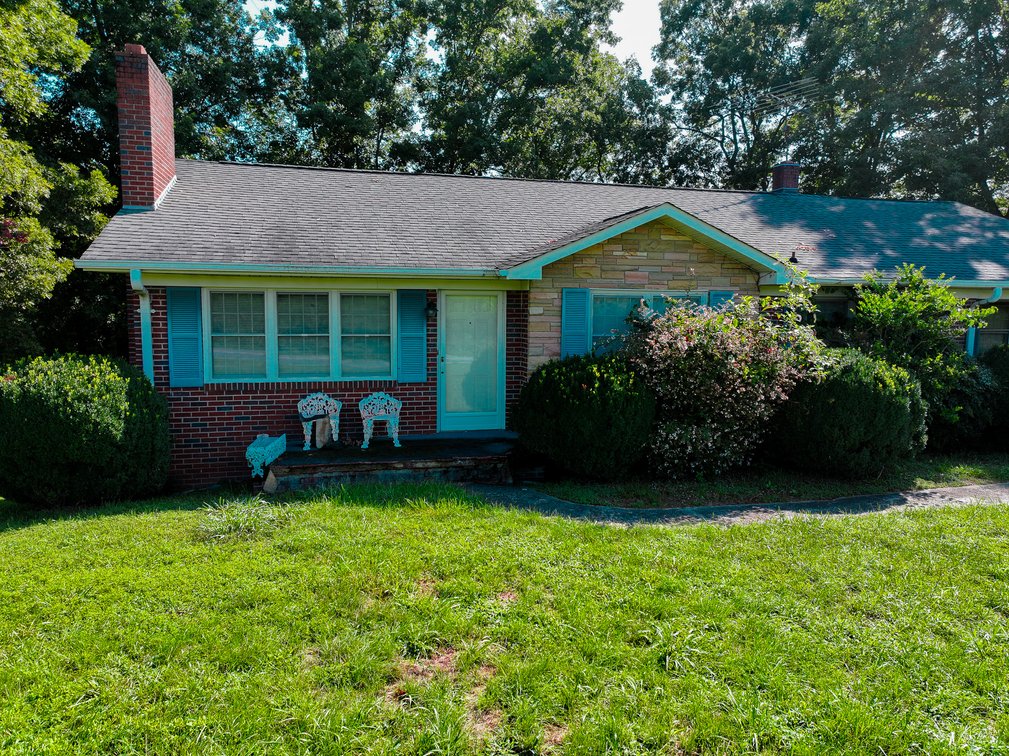Image for Home For Sale in Siloam - 5671 Siloam Road